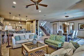 Casa de Palms 5 Bedroom Holiday Home by Five Star Properties