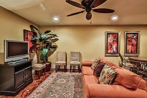 Casa di Tramonto 6 Bedroom Holiday Home by Five Star Properties