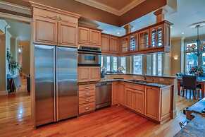 Casa Divina 5 Bedroom Holiday Home by Five Star Properties