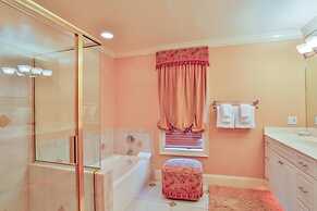 Casa Divina 5 Bedroom Holiday Home by Five Star Properties