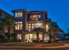 Casa Divina 5 Bedroom Holiday Home by Five Star Properties