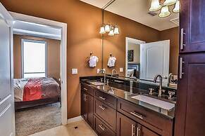 Casa Lontano 3 Bedroom Holiday Home by Five Star Properties