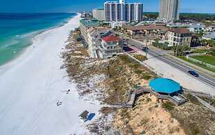 Casa Tuscany 6 Bedroom Holiday Home by Five Star Properties