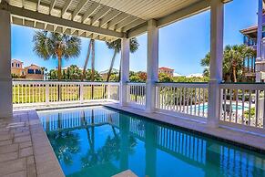 CORAL SHORES 5 Bedroom Holiday Home by Five Star Properties