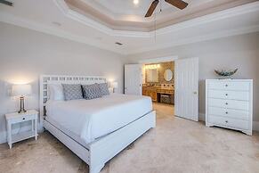 Costa Del Mar 5 Bedroom Holiday Home by Five Star Properties