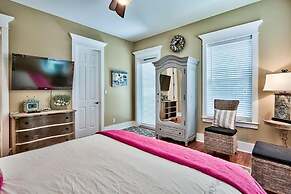 DESTIN BEACH THERAPY 4 Bedroom Holiday Home by Five Star Properties