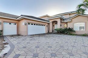 Destiny Tranquility 5 Bedroom Holiday Home by Five Star Properties