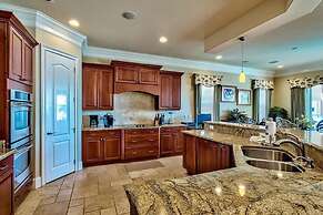 Destiny Tranquility 5 Bedroom Holiday Home by Five Star Properties