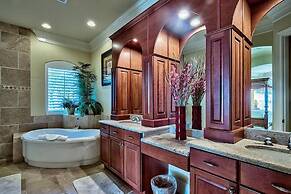 Destiny Tranquility 5 Bedroom Holiday Home by Five Star Properties