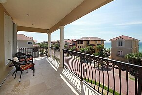 Dolce Vita 6 Bedroom Holiday Home by Five Star Properties