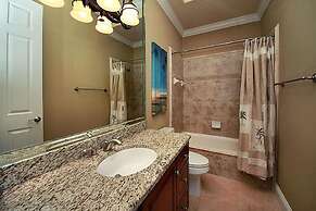 Dolce Vita 6 Bedroom Holiday Home by Five Star Properties