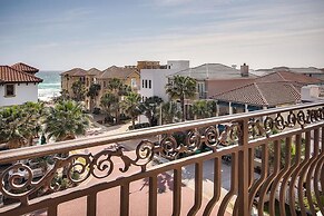 Gigglin Marlin 7 Bedroom Holiday Home by Five Star Properties