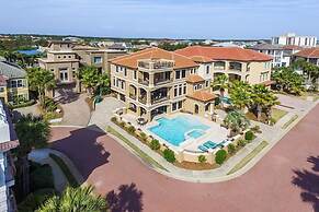 Gigglin Marlin 7 Bedroom Holiday Home by Five Star Properties