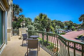 Son Kissed 4 Bedroom Holiday Home by Five Star Properties