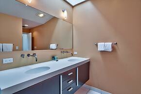 The White House of Holiday Isle 6 Bedroom Holiday Home by Five Star Pr