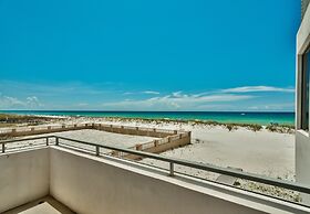 The White House of Holiday Isle 6 Bedroom Holiday Home by Five Star Pr