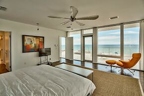 The White House of Holiday Isle 6 Bedroom Holiday Home by Five Star Pr