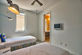 The White House of Holiday Isle 6 Bedroom Holiday Home by Five Star Pr