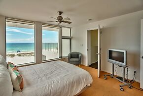 The White House of Holiday Isle 6 Bedroom Holiday Home by Five Star Pr