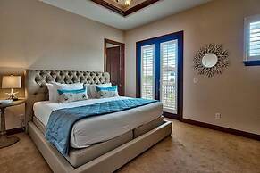 Tuscan Villa 5 Bedroom Holiday Home by Five Star Properties