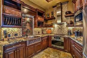 UTOPIA 2 Bedroom Holiday Home by Five Star Properties