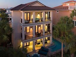 Villa Destiny 6 Bedroom Holiday Home by Five Star Properties