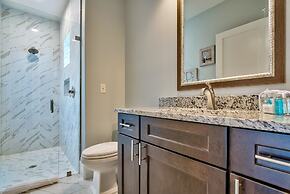 Villa Destiny 6 Bedroom Holiday Home by Five Star Properties