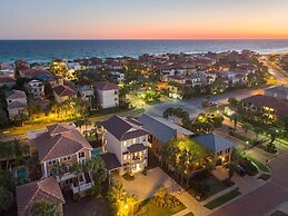 Villa Destiny 6 Bedroom Holiday Home by Five Star Properties