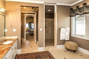 Villa Playa 5 Bedroom Holiday Home by Five Star Properties