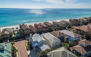 Villa Playa 5 Bedroom Holiday Home by Five Star Properties