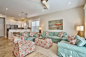 MIRAMAR BEACH VILLAS 112 4 Bedroom Holiday Home by Five Star Propertie