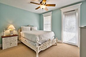 MIRAMAR BEACH VILLAS 112 4 Bedroom Holiday Home by Five Star Propertie