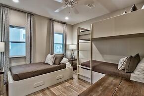 Just the Ticket 4 Bedroom Holiday Home by Five Star Properties