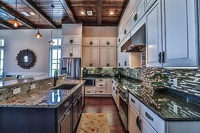 Kates Porch 7 Bedroom Holiday Home by Five Star Properties