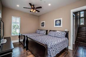 Kates Porch 7 Bedroom Holiday Home by Five Star Properties