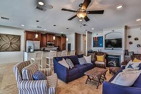 Las Olas 8 Bedroom Holiday Home by Five Star Properties