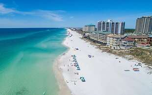 MIRAMAR BEACH VILLAS 103 4 Bedroom Holiday Home by Five Star Propertie