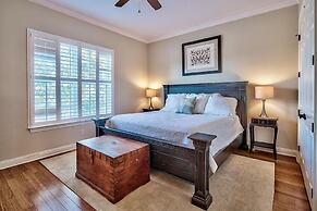 Ocean Escape 4 Bedroom Holiday Home by Five Star Properties