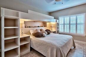 Ocean Escape 4 Bedroom Holiday Home by Five Star Properties