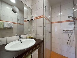 Rothsee Hotel