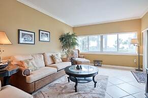 Sunswept at Hilton Head Island 2 Bedroom Holiday Home