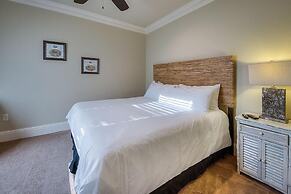 Acqualina 9 Bedroom Holiday Home by Five Star Properties