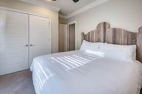 Acqualina 9 Bedroom Holiday Home by Five Star Properties