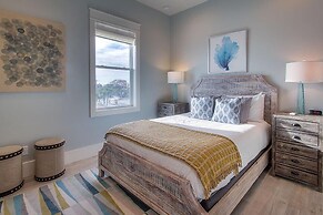 Beaux Soleil 7 Bedroom Holiday Home by Five Star Properties