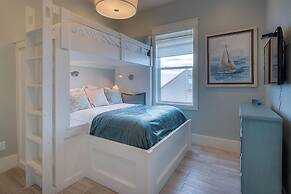 Beaux Soleil 7 Bedroom Holiday Home by Five Star Properties