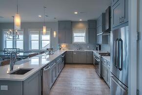 Beaux Soleil 7 Bedroom Holiday Home by Five Star Properties