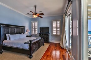 Bella Beach 5 Bedroom Holiday Home by Five Star Properties