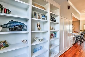 Bella Beach 5 Bedroom Holiday Home by Five Star Properties