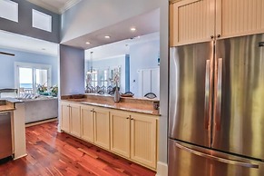 Bella Beach 5 Bedroom Holiday Home by Five Star Properties