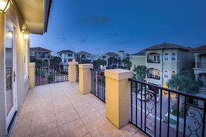 Bella Destina 5 Bedroom Holiday Home by Five Star Properties